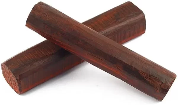 लाल चंदन